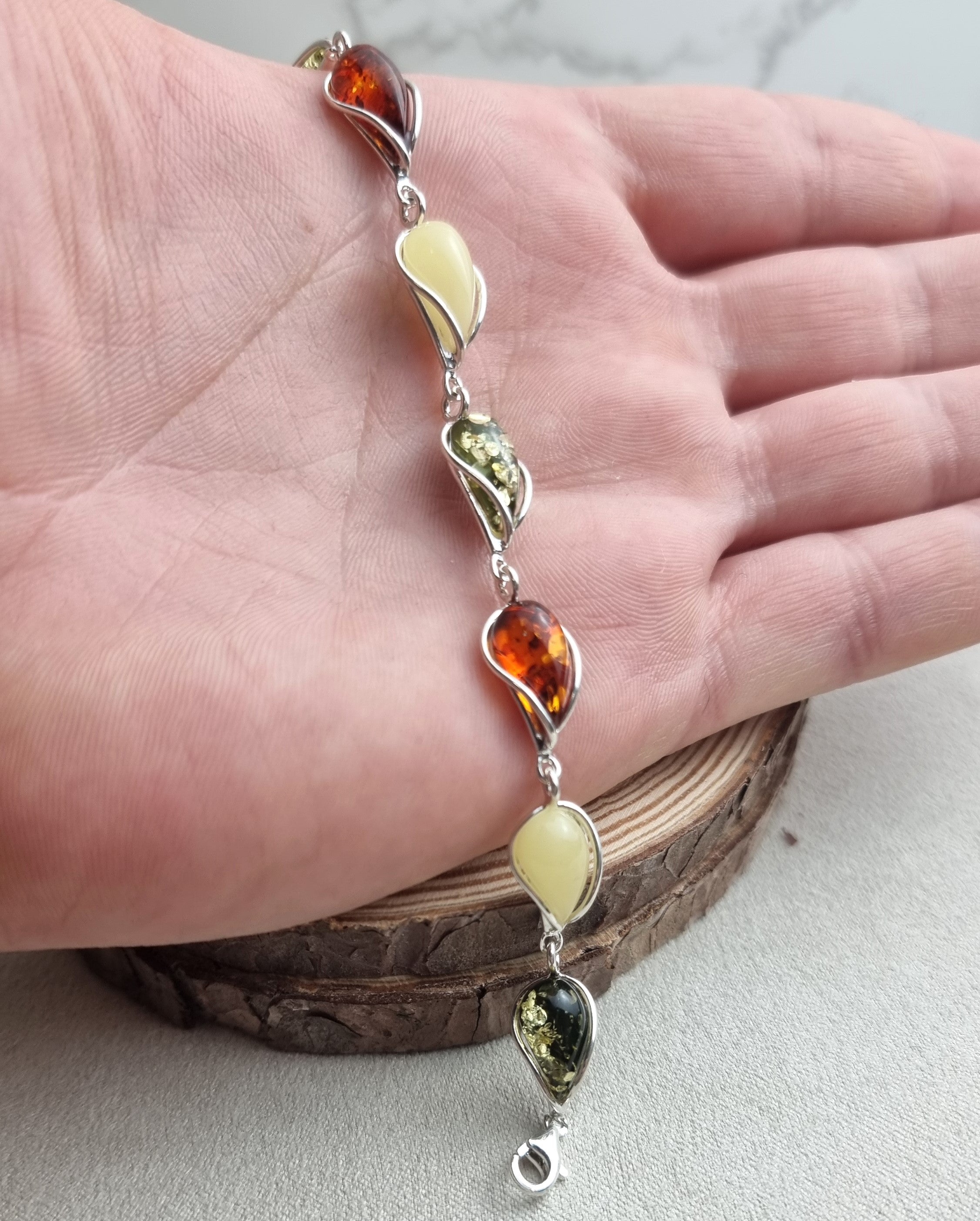 925 Sterling Silver & Genuine Baltic Amber Modern Link Bracelet - G501