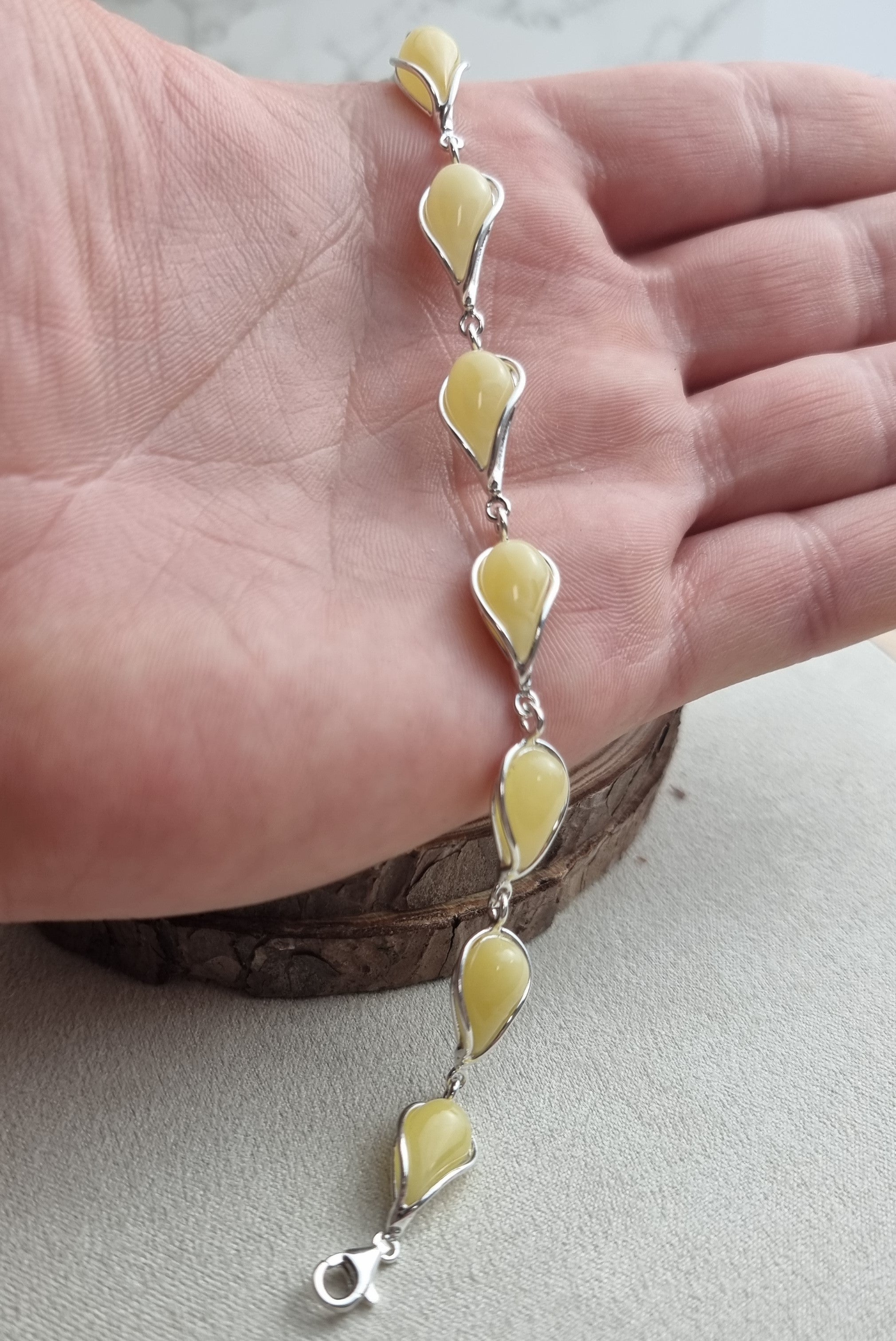 925 Sterling Silver & Genuine Baltic Amber Modern Link Bracelet - G501