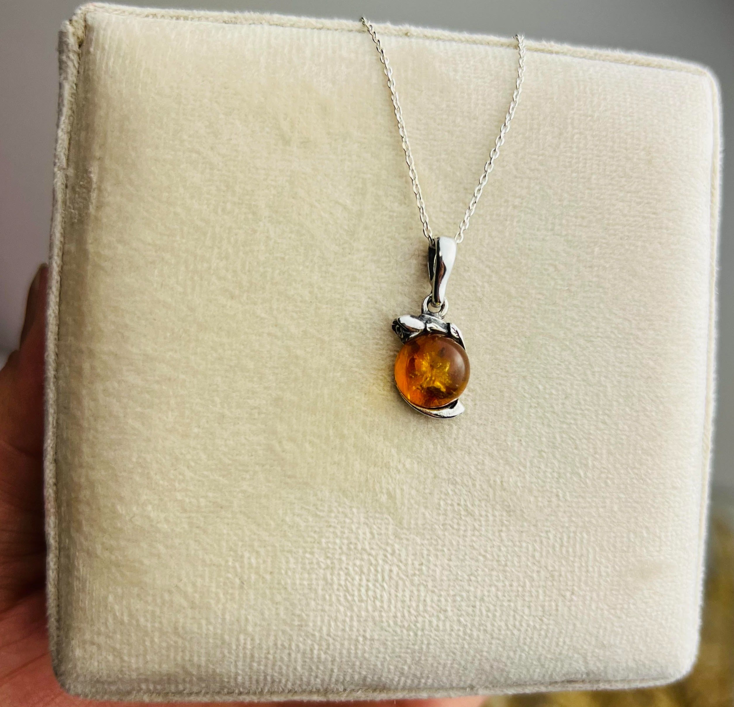 925 Sterling Silver & Genuine Baltic Amber Classic Round  Pendant - 1587