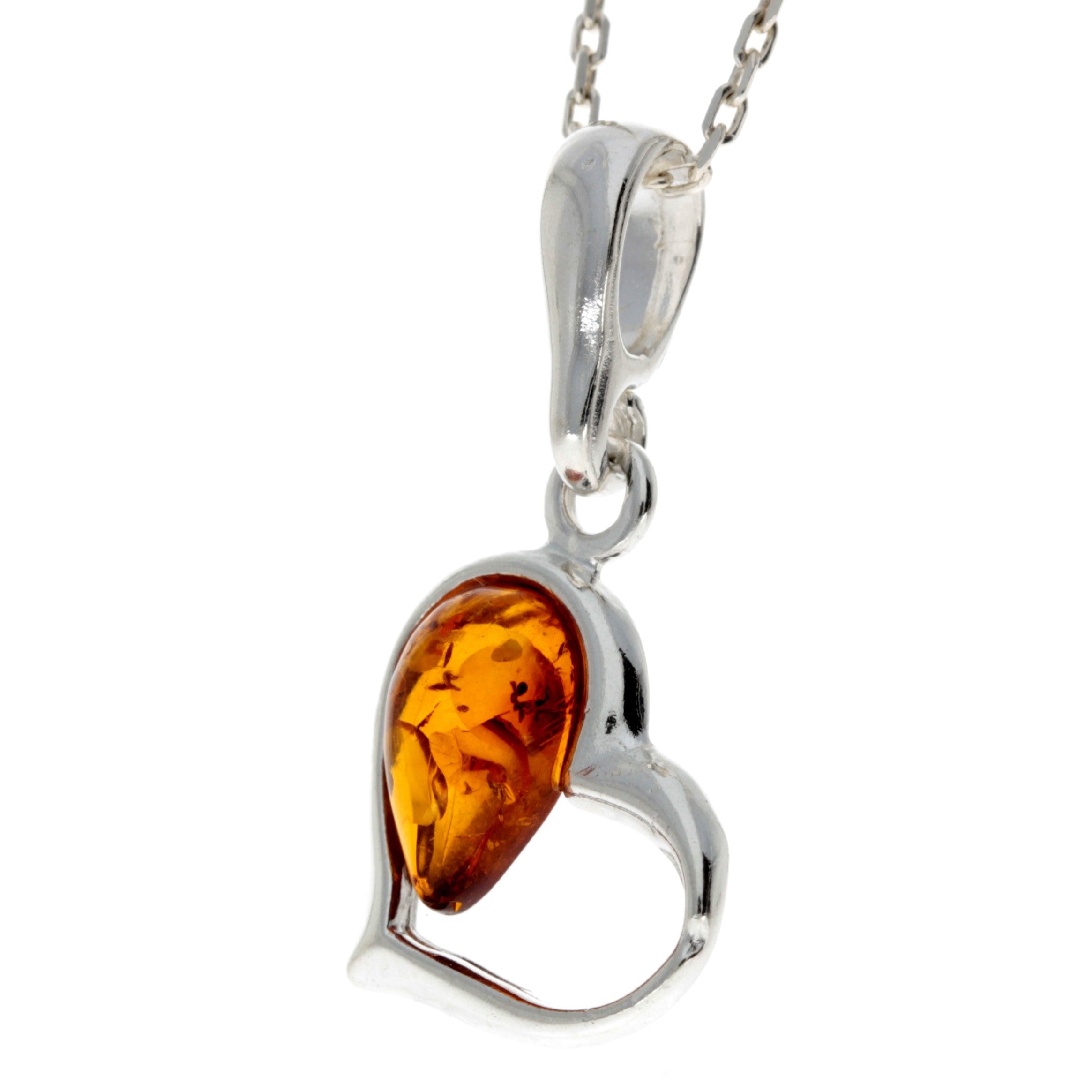 925 Sterling Silver & Genuine Teardrop Baltic Amber Classic Heart Pendant - 1957