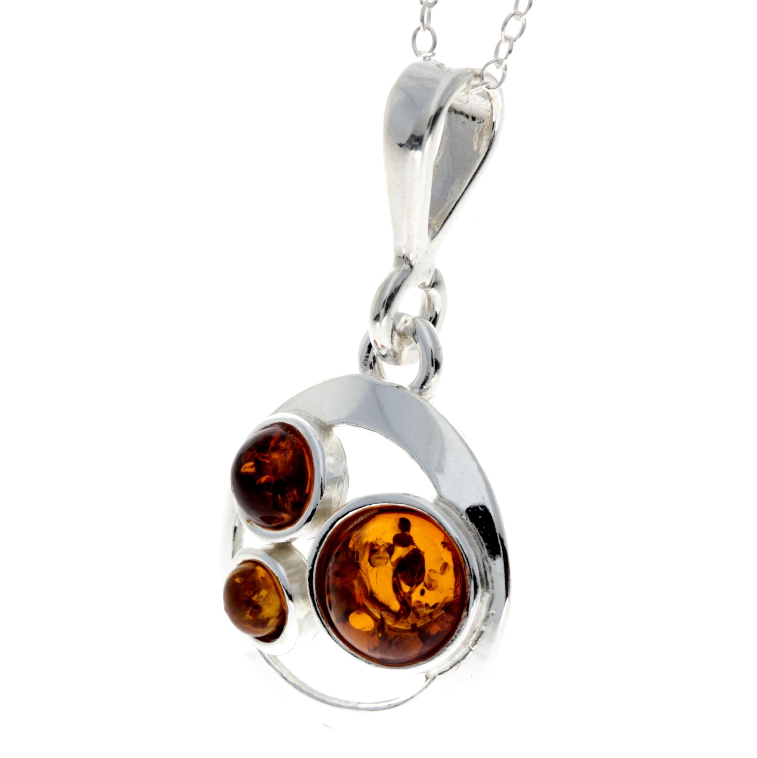 925 Sterling Silver & Baltic Amber 3 Stone Classic Pendant - M396