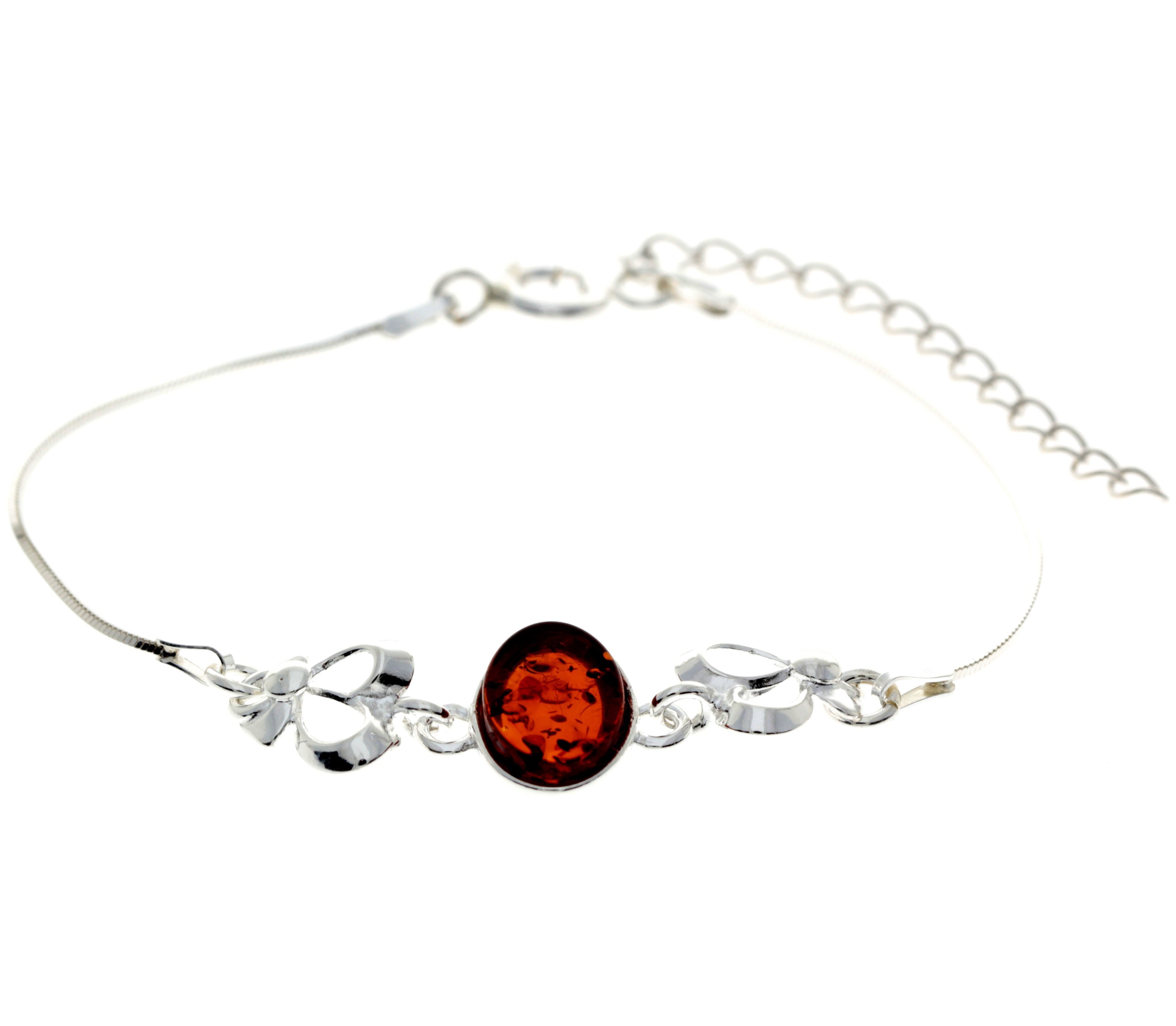 925 Sterling Silver & Baltic Amber Adjustable Bracelet with Silver Hearts - M559