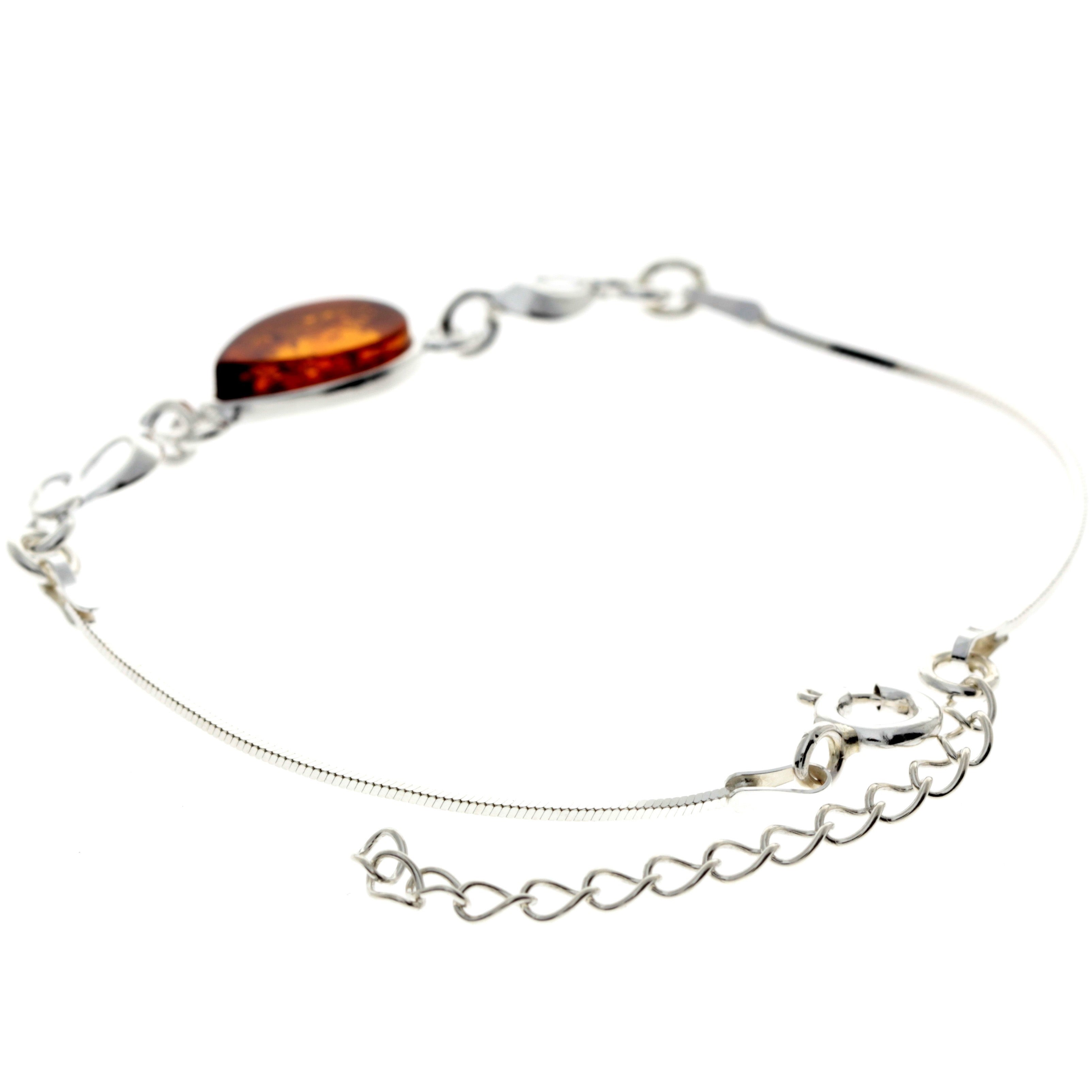 925 Sterling Silver & Baltic Amber Adjustable Bracelet with Silver Hearts - M557