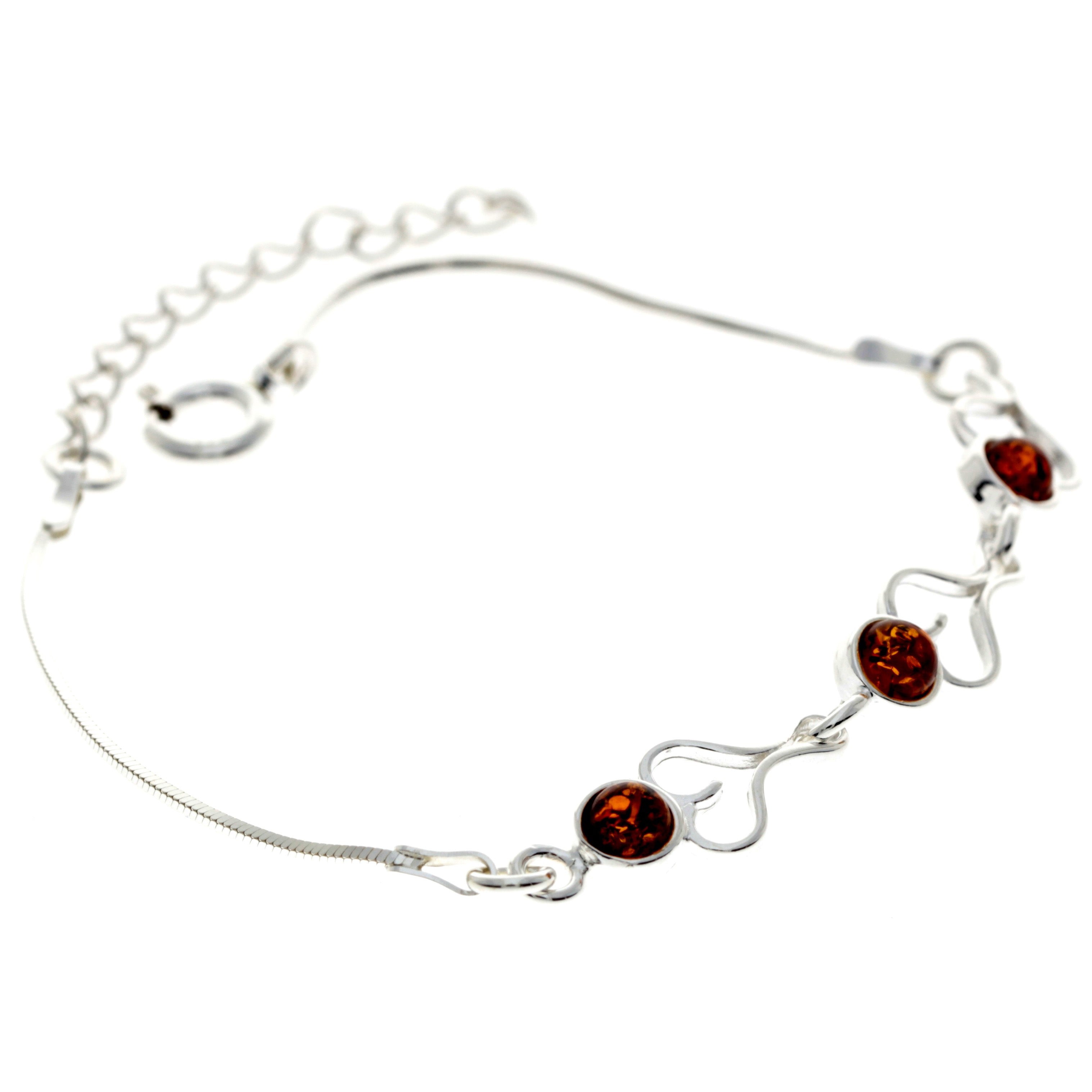 925 Sterling Silver & Baltic Amber Adjustable Bracelet with Silver Hearts - M569