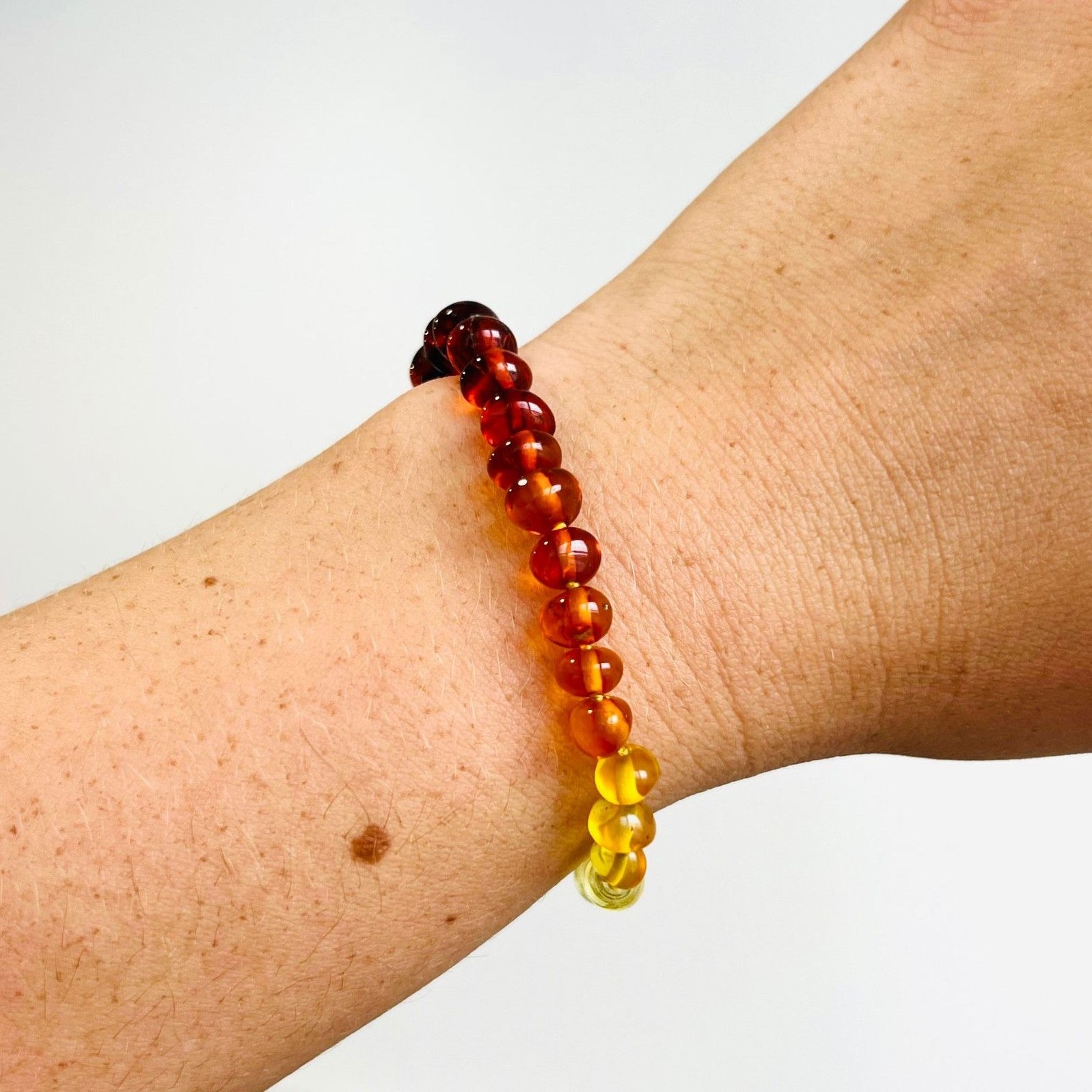 100% Genuine Baltic Amber Beautiful Baroque Bracelets in Ombre colours - BAROMBB