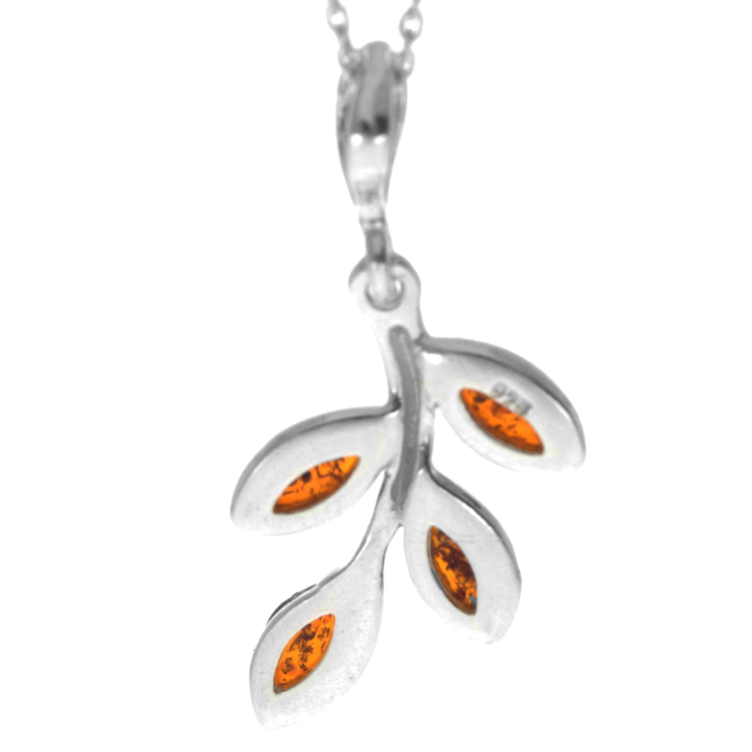 925 Sterling Silver & Genuine Baltic Amber Classic Pendant - GL2037