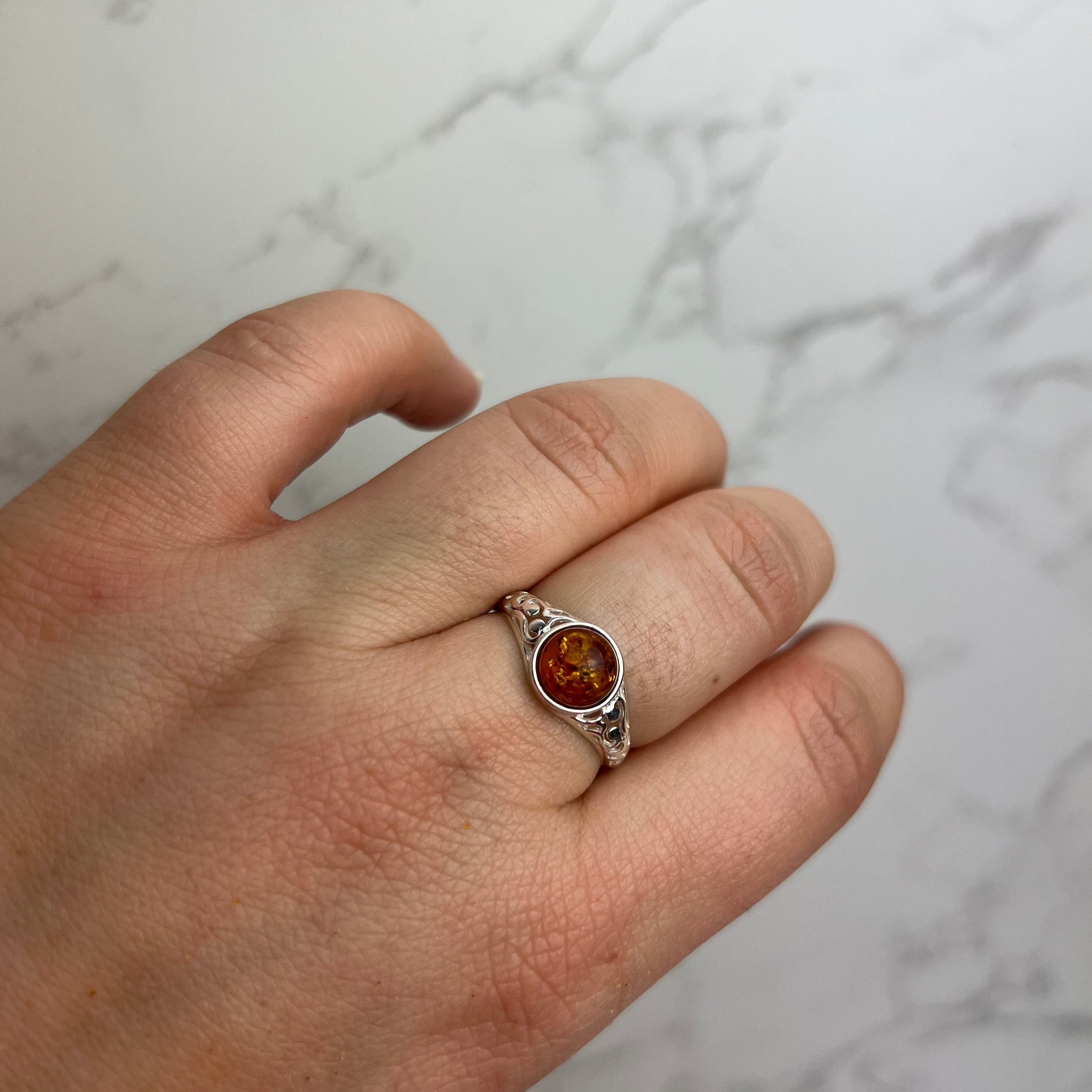 925 Sterling Silver & Genuine Baltic Amber Modern Designer Ring - GL754