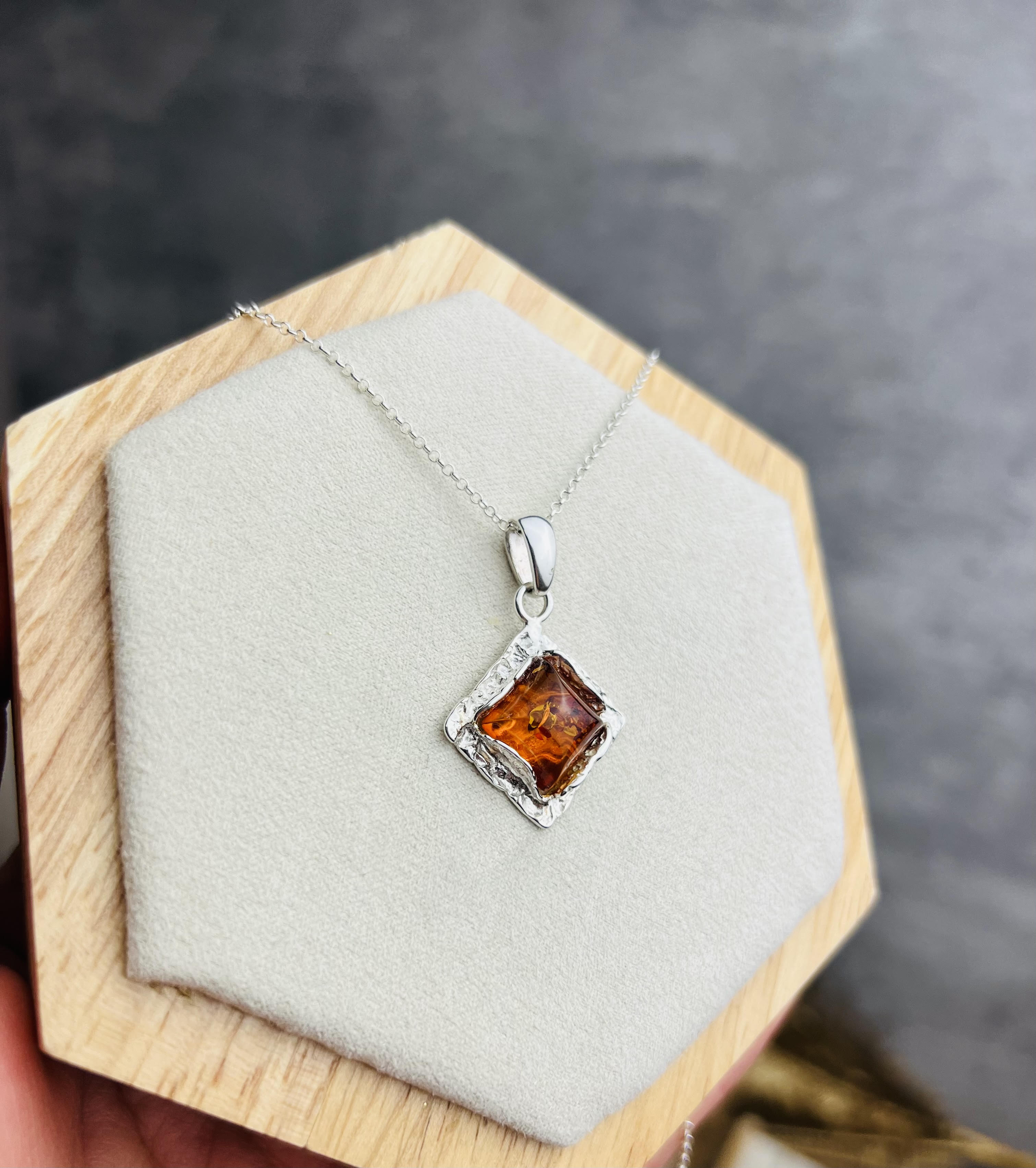 925 Sterling Silver & Genuine Baltic Amber Classic Square Pendant - K273