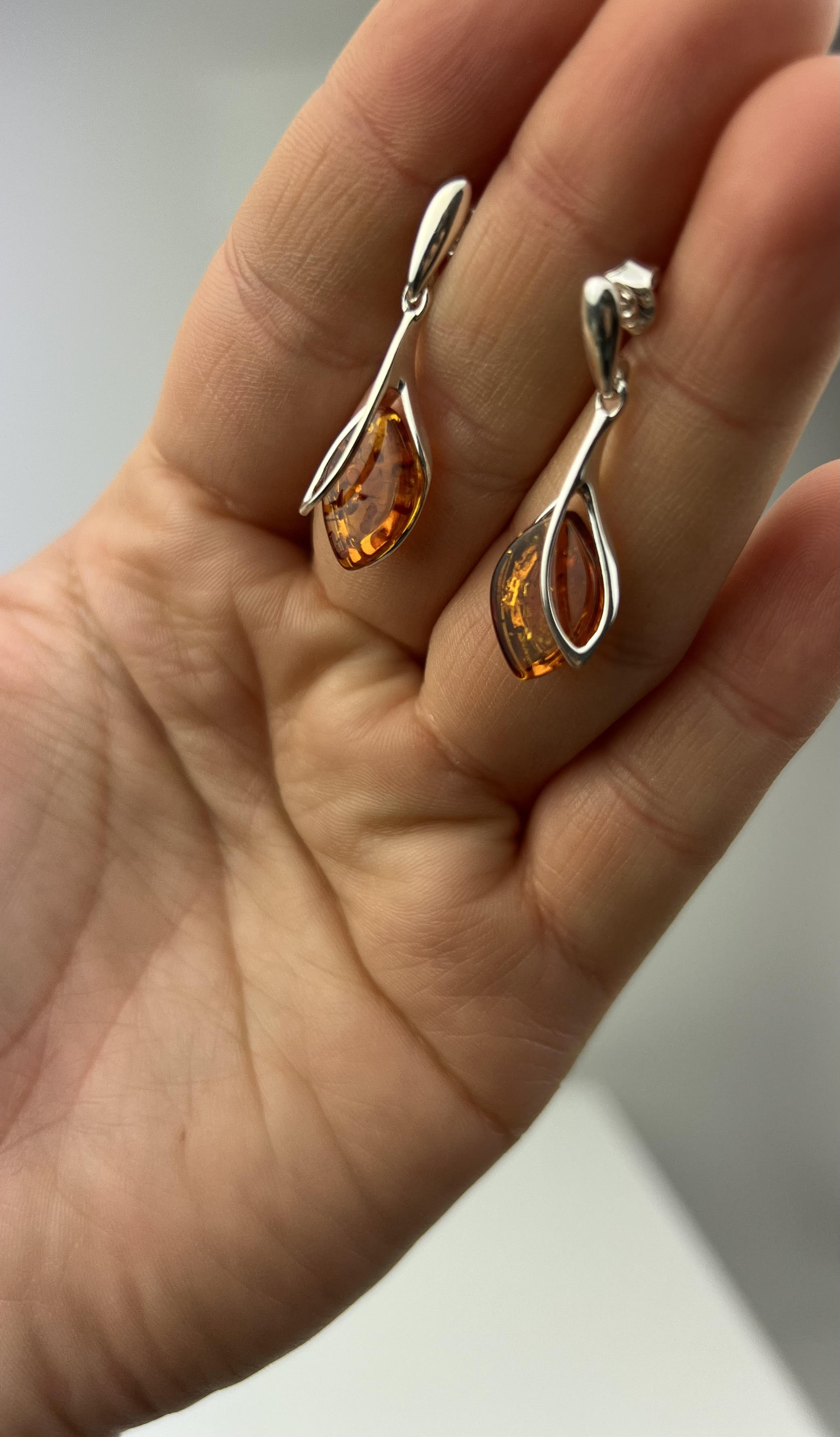 925 Sterling Silver & Genuine Baltic Amber Drop Modern Earrings - GL1026