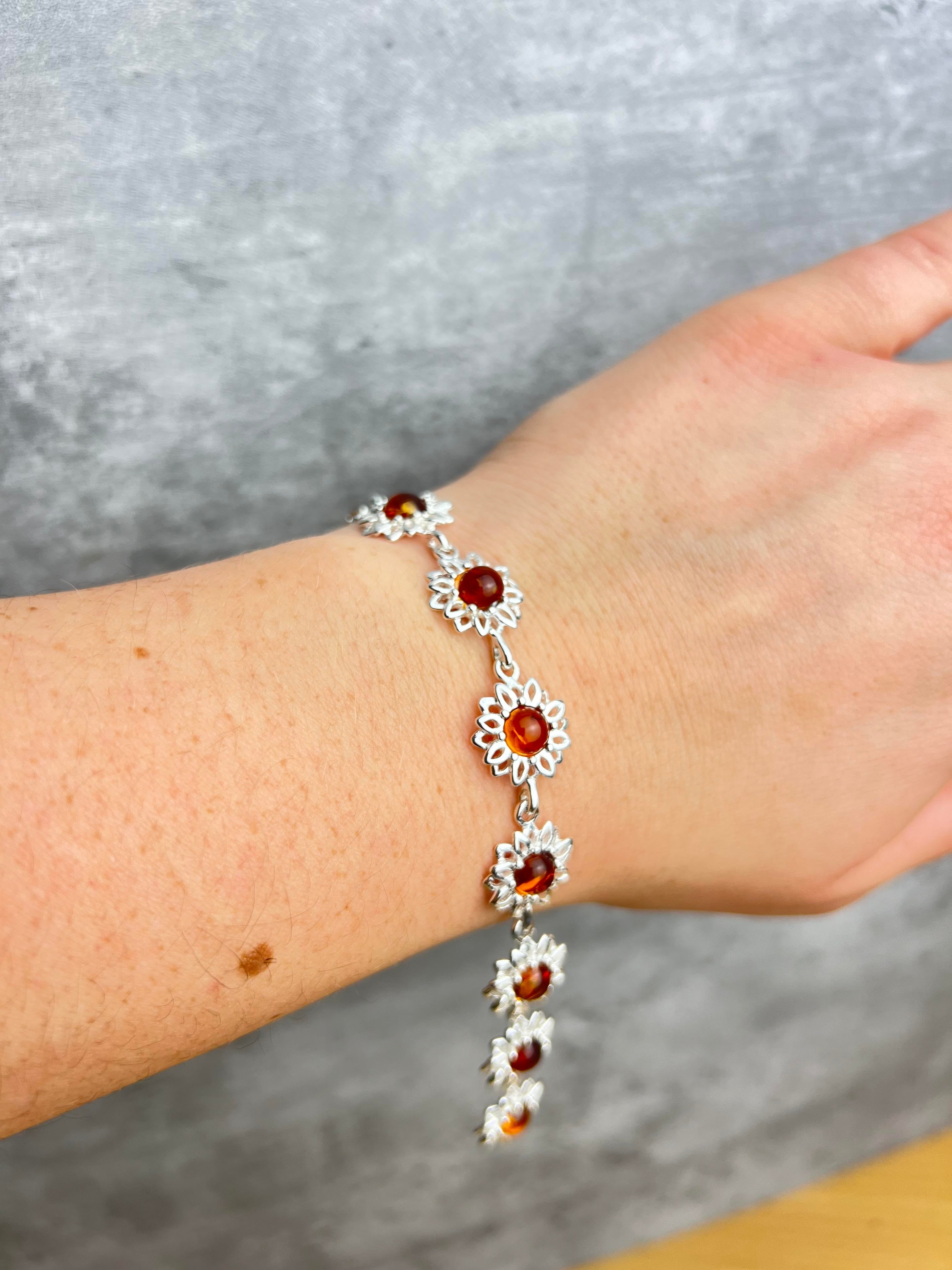 925 Sterling Silver & Genuine Baltic Amber Modern Flowers Link Bracelet - GL558